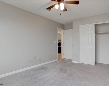7623 Houston Peak Street - Photo Thumbnail 30