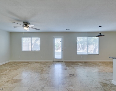 9824 Via Delores Avenue - Photo Thumbnail 32