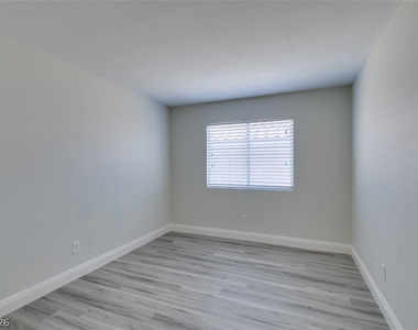 9824 Via Delores Avenue - Photo Thumbnail 25