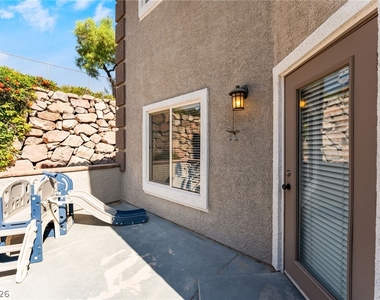 10563 Gold Shadow Avenue - Photo Thumbnail 17
