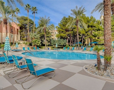 260 E Flamingo Road - Photo Thumbnail 5