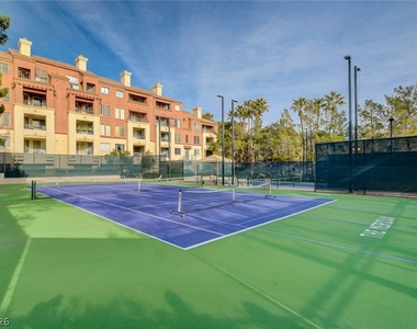 260 E Flamingo Road - Photo Thumbnail 6
