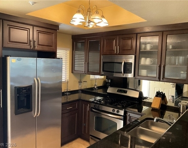 260 E Flamingo Road - Photo Thumbnail 19