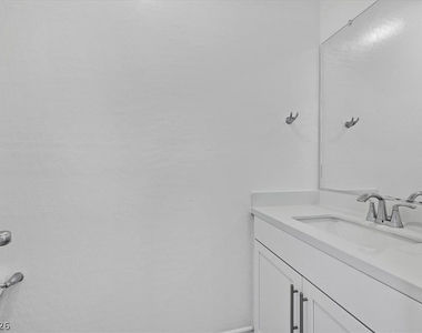 303 Fletcher Falls Street - Photo Thumbnail 25