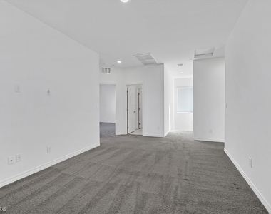 303 Fletcher Falls Street - Photo Thumbnail 16