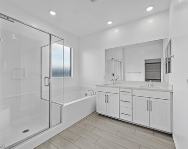 303 Fletcher Falls Street - Photo Thumbnail 11