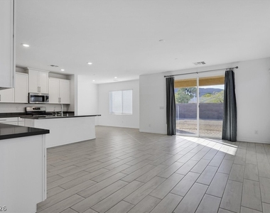 303 Fletcher Falls Street - Photo Thumbnail 2