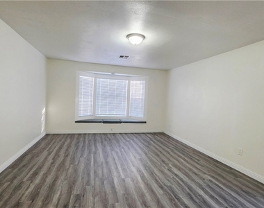 5309 Cory Place - Photo Thumbnail 14
