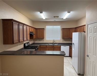 8777 Old Sea Avenue - Photo Thumbnail 5