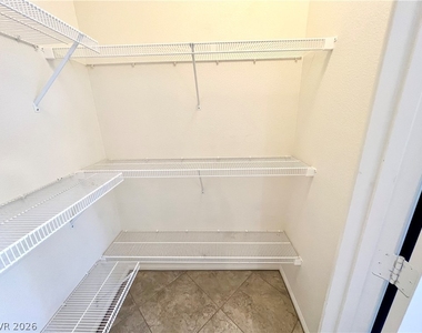 9198 Valley Betica Avenue - Photo Thumbnail 8