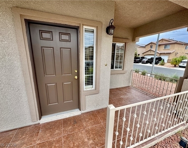 2920 Bridleton Avenue - Photo Thumbnail 2