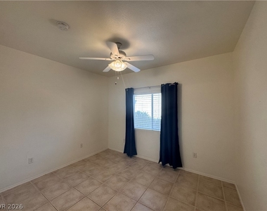 1050 E Cactus Avenue - Photo Thumbnail 19