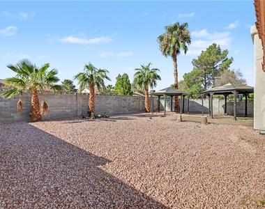 6413 Sterling Springs Parkway - Photo Thumbnail 21
