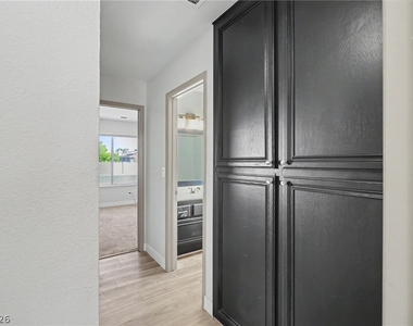 6413 Sterling Springs Parkway - Photo Thumbnail 23