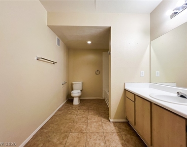 1150 N Buffalo Drive - Photo Thumbnail 64