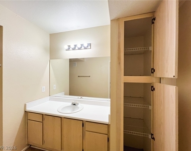 1150 N Buffalo Drive - Photo Thumbnail 59