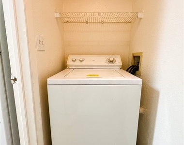 1150 N Buffalo Drive - Photo Thumbnail 43