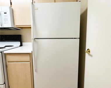 1150 N Buffalo Drive - Photo Thumbnail 34
