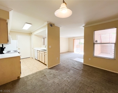 1150 N Buffalo Drive - Photo Thumbnail 18
