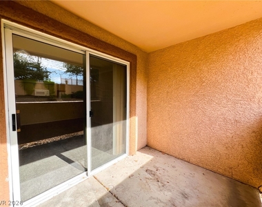 1150 N Buffalo Drive - Photo Thumbnail 23