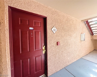 1150 N Buffalo Drive - Photo Thumbnail 8