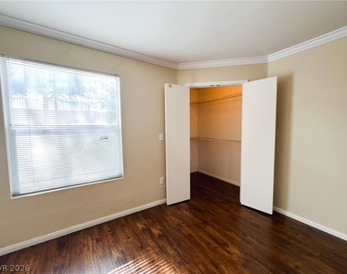 1150 N Buffalo Drive - Photo Thumbnail 56