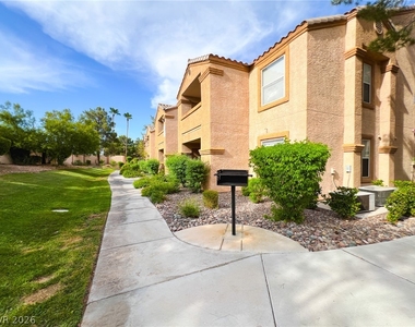 1150 N Buffalo Drive - Photo Thumbnail 6