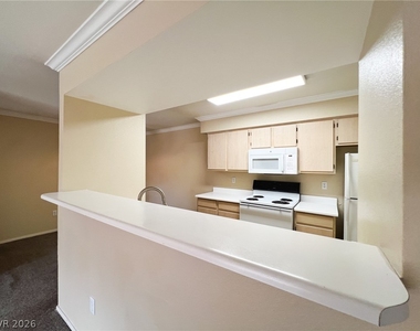 1150 N Buffalo Drive - Photo Thumbnail 40