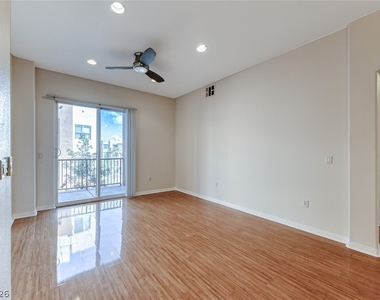 62 E Serene Avenue - Photo Thumbnail 8