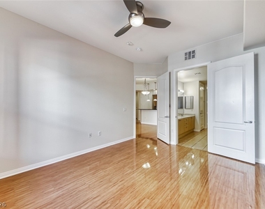 62 E Serene Avenue - Photo Thumbnail 10
