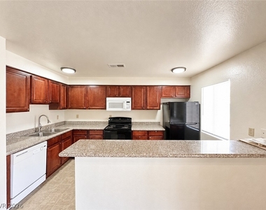 5300 Indian River Drive - Photo Thumbnail 5