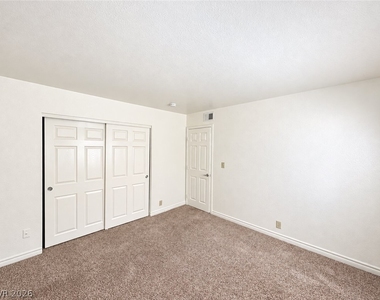 5300 Indian River Drive - Photo Thumbnail 9