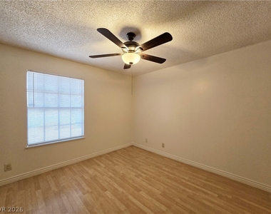 6346 Bullion Boulevard - Photo Thumbnail 24