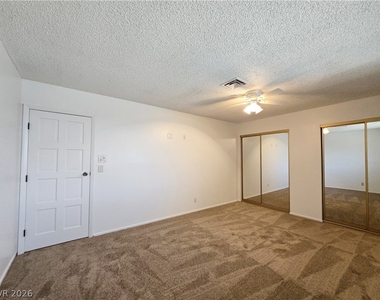 6346 Bullion Boulevard - Photo Thumbnail 27