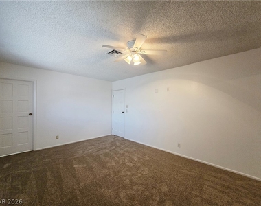 6346 Bullion Boulevard - Photo Thumbnail 19