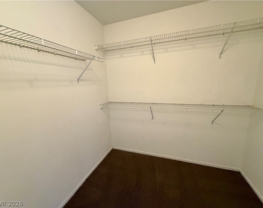 5519 Amy Lynn Street - Photo Thumbnail 16