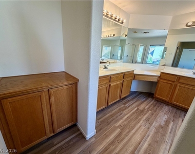 5519 Amy Lynn Street - Photo Thumbnail 17
