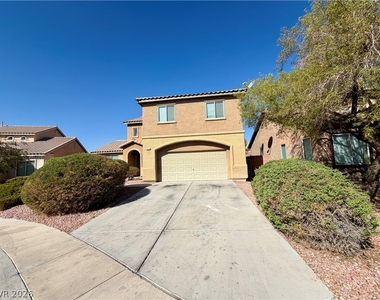 5519 Amy Lynn Street - Photo Thumbnail 1