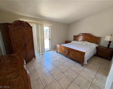 3926 Coleman Street - Photo Thumbnail 5