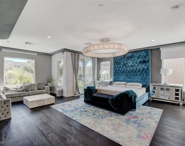1359 Quiet River Avenue - Photo Thumbnail 17