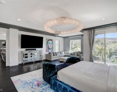 1359 Quiet River Avenue - Photo Thumbnail 18