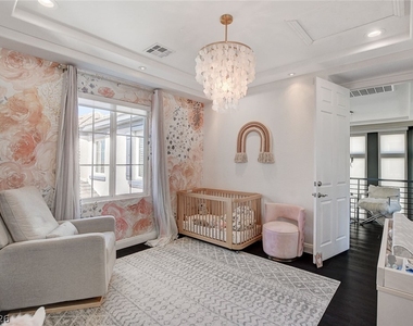 1359 Quiet River Avenue - Photo Thumbnail 44