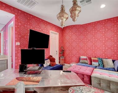 1359 Quiet River Avenue - Photo Thumbnail 28