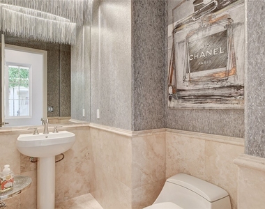 1359 Quiet River Avenue - Photo Thumbnail 14