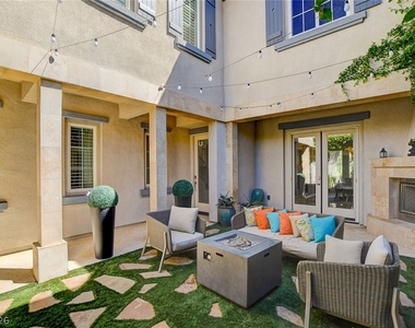 1359 Quiet River Avenue - Photo Thumbnail 5
