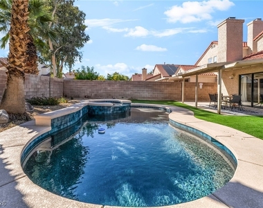 2717 Lovington Drive - Photo Thumbnail 22