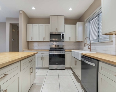 10466 Gwynns Falls Street - Photo Thumbnail 8