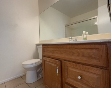 513 Prescott Street - Photo Thumbnail 12