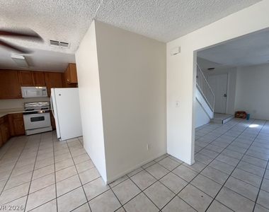 513 Prescott Street - Photo Thumbnail 5