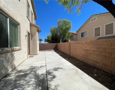 11049 Zarod Road - Photo Thumbnail 15